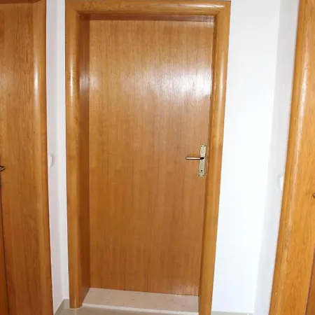 Cosy In Rogoznicko With Parking Apartmán *