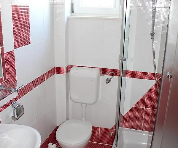 Cosy In Rogoznicko With Parking * Zecevo