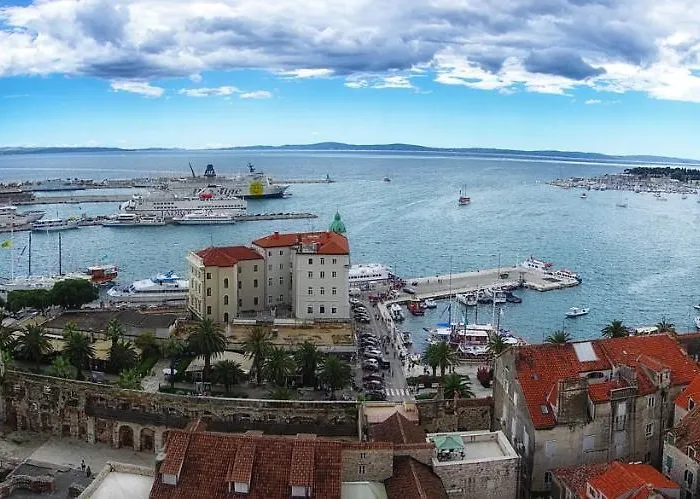 Apartman Cosy In Rogoznicko With Parking *